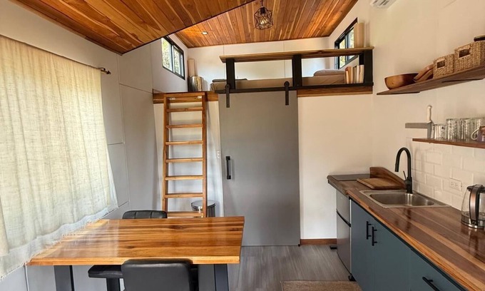 Canton Perez Zeledon Apartment | Casa Morpho, Modern Studio with Unique Waterfall Views