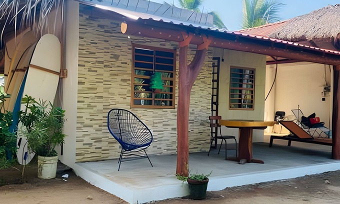 Saladita Resort | Casa Rubí- Playa la saladita