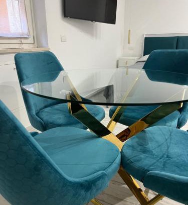 Montichiari Apartment | Casa nel vicolo