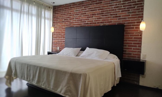 Tezoyuca House | Casa Nikte