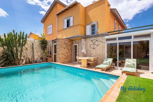 Castillo del Romeral House | Casa Noray del Mar