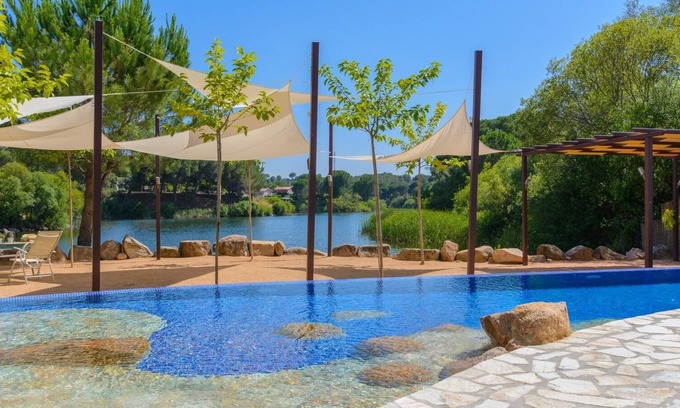 Las Jaras Villa | Casa Orilla El Lago Córdoba by Ruralidays