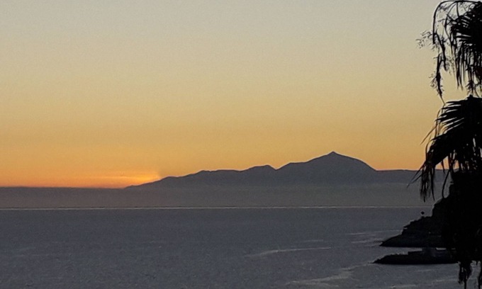 Balito House | Casa Oti, overlooking the Atlantic Ocean