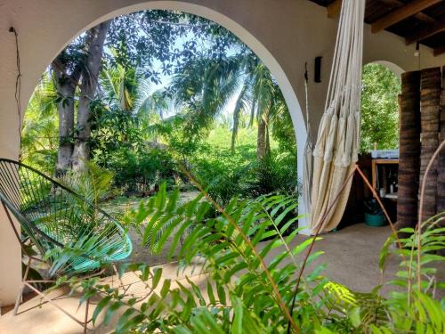 Troncones House | Casa pájaros- Habitacion Quetzal