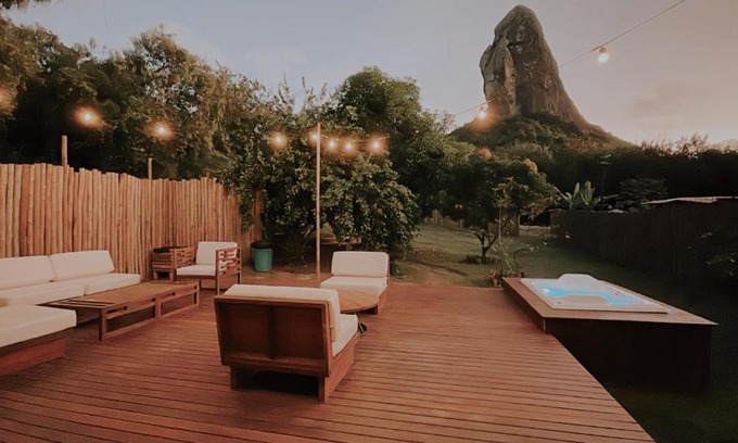 Vila dos Remedios Hotel | Casa Pé na Areia Noronha