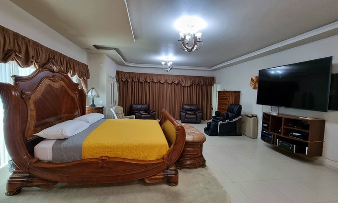 Sumiya House | Casa p/ 22 alberca y jacuzzi climatizado y Sauna