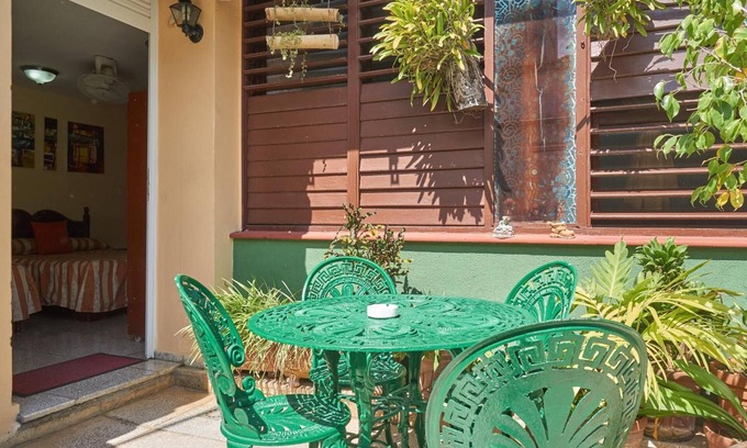 Varadero House | Casa Particular Roberto & Martha