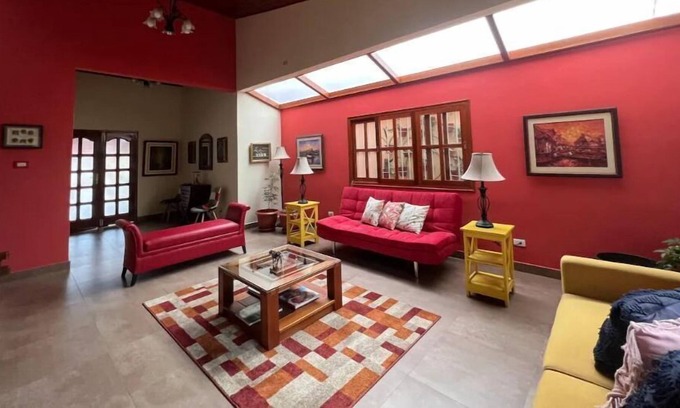 San Juan Bautista House | Casa Particular with pool in Iquitos