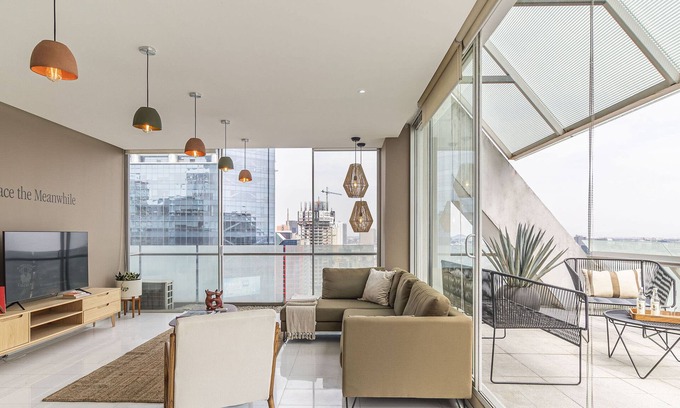 Downtown Mexico City Condo | Casa Reforma by Kukun