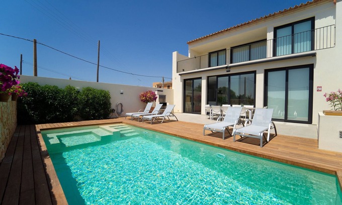 Santanyi Ski Chalet | Casa Reiet by dracmallorca