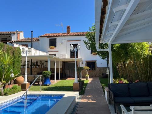 Castano del Robledo House | Casa Rural Sierra Natura