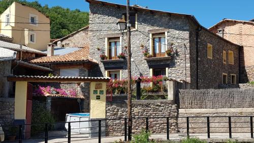 Les Iglesies Apartment | Casa Rural Teulé