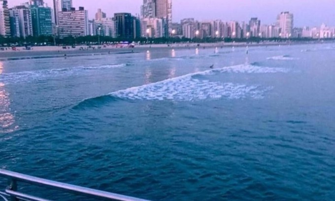 Pompeia House | Casa Studio Home Office - Pompéia Santos with WiFi 600 Megas - Garagem Privativa