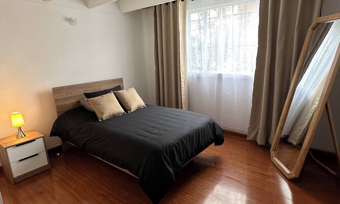 Fontibon House | Casa Tipo Cabaña