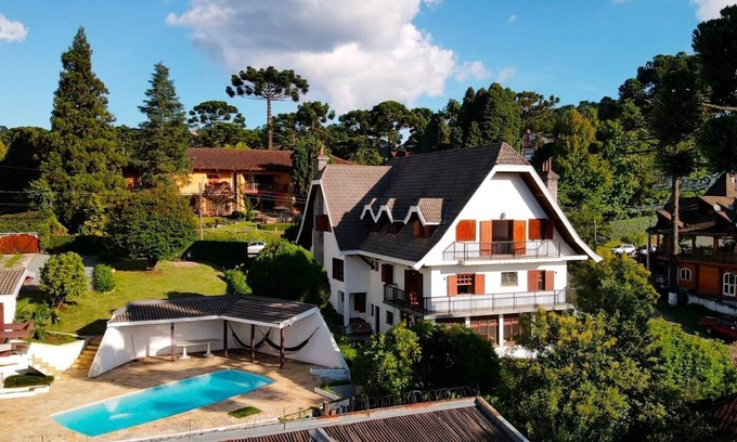 Campos do Jordao Hotel | Casa Três Rios - Campos do Jordão