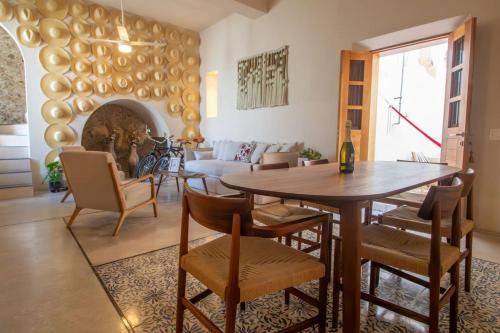 Centro House | Casa Xma'al by Kanaa - Colonial Retreat with an Outdoor Pool in Central Merida