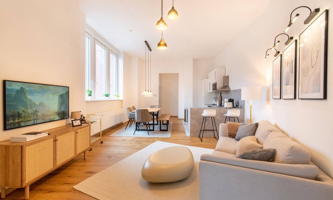 Sudliche Innenstadt Apartment | Casita Loft with 80 sqm (air-conditioned), with good transport connections