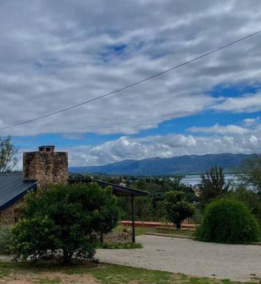 Villa Carlos Paz Ski Chalet | Casona Villa del Lago