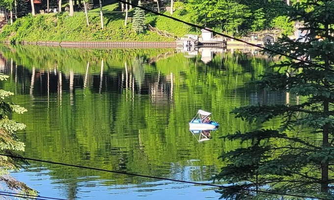 Newaygo Cottage | Castaways Cottage on Croton Pond #4