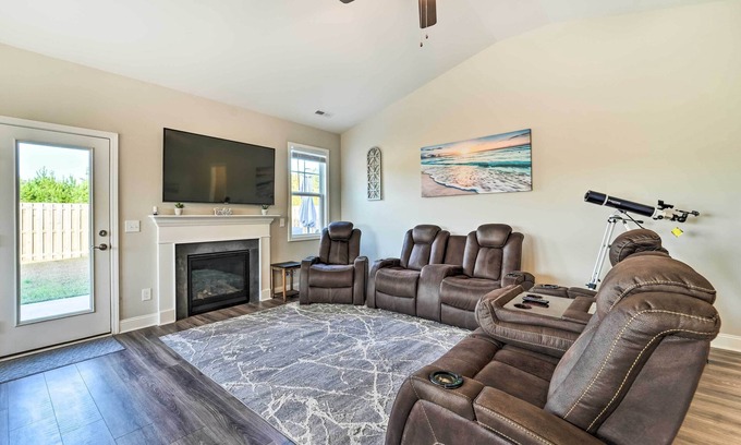 Wrightsboro House | Castle Hayne Retreat: 6 Mi to Dtwn Wilmington