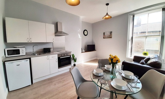 Malton Apartment | Castlegate 1 Bed Deluxe Apartment Central Malton