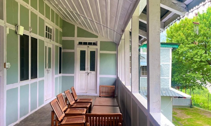 Manali Other | Castleton Casa