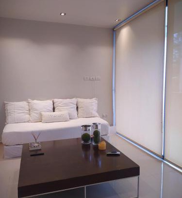 Yerba Buena Apartment | Catalina Home C