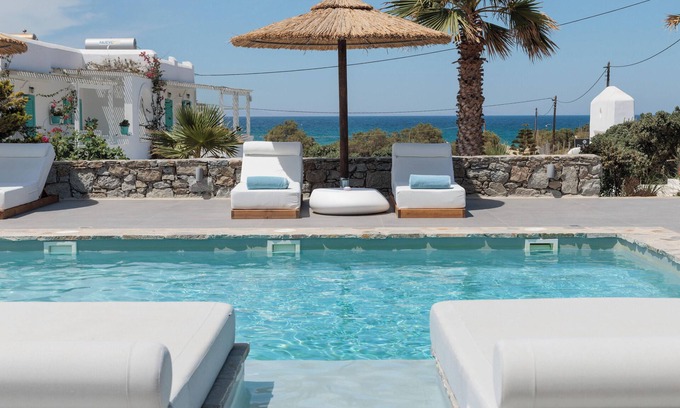 Stelida House | Cave Suites