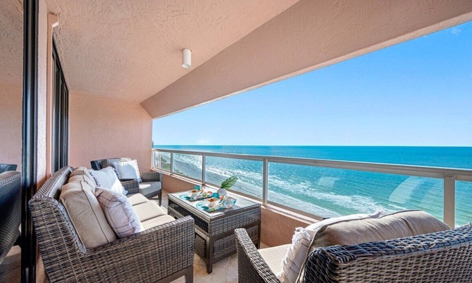 Sand Key Condo | CBC 1-19F –Pool, Hot tub, Pickleball, Gym, Sauna are Open! Guests Welcome!