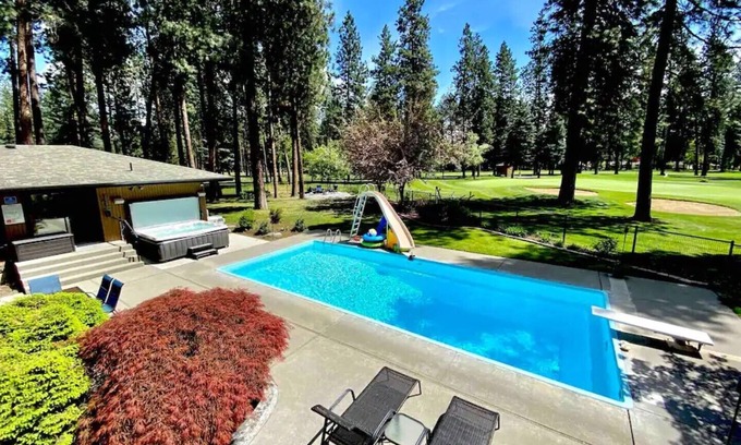 Coeur d'Alene House | CdA Hotspot - Hot Tub & Pool