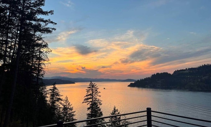 Coeur d'Alene House | CDA Lakeview Escape