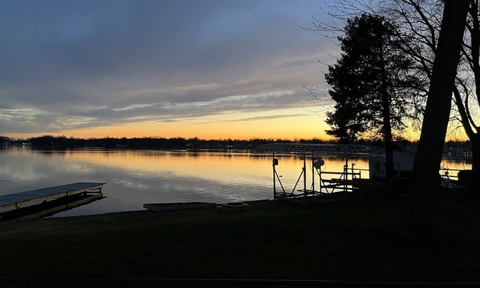 Cedar Lake House | Cedar Sunset On the Lake