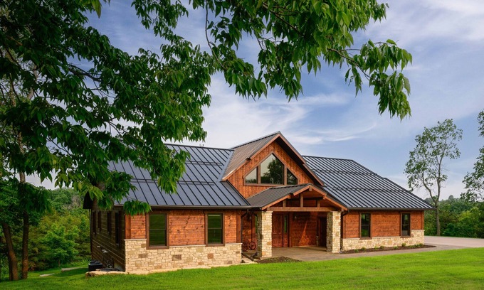 The Galena Territory House | CELEBRATE YOUR HOLIDAYS at Timber Ranch in Galenan4BR/6BA/HOTTUB/EV/SKI/ENJOY