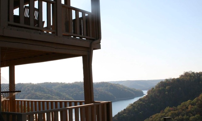 Baxter Cabin | Center Hill ~ Best View On Lake ~ 3 Decks & Hot Tub