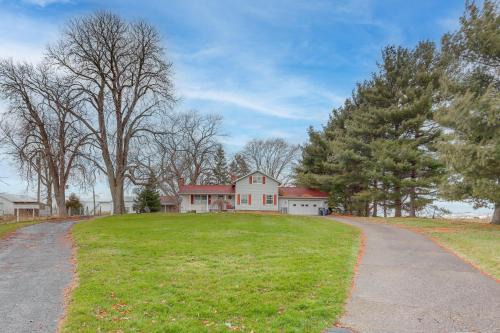 Milan House | Central and Private Milan Home about 10 Mi to Sandusky!