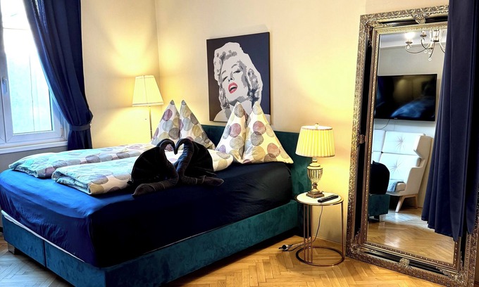 Innere Stadt Apartment | Central Apartment with 360 degrees view rooftop in city centre of Vienna