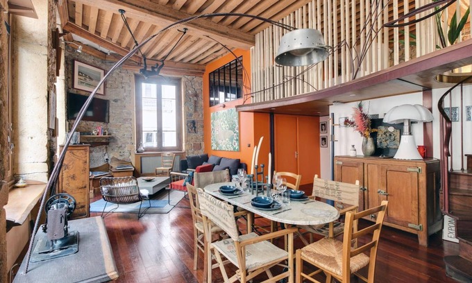 Terreaux - Bat d'argent Apartment | Central & Atypical T3 with Private Parking Opera/Terreaux