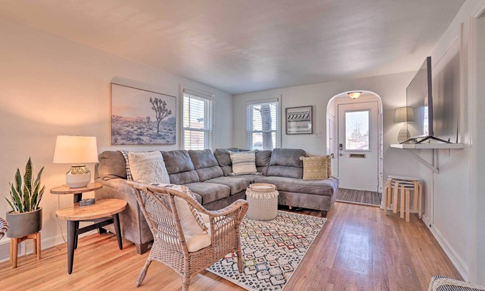 Southeast Boise Cottage | Central Boise Home Near BSU, 1 Mi to Dtwn!