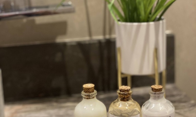 Centro Apartment | Central Deluxe room 2 blocks from Main Square