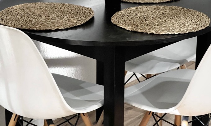 Paradise House | Central Las Vegas Modern Townhouse Near Strip