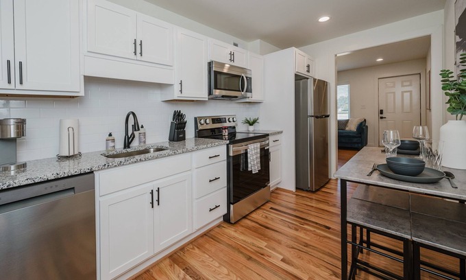 Civil Rights Historic District Condo | Central Suite F - 2 Bedrooms/Double Queens/Parking