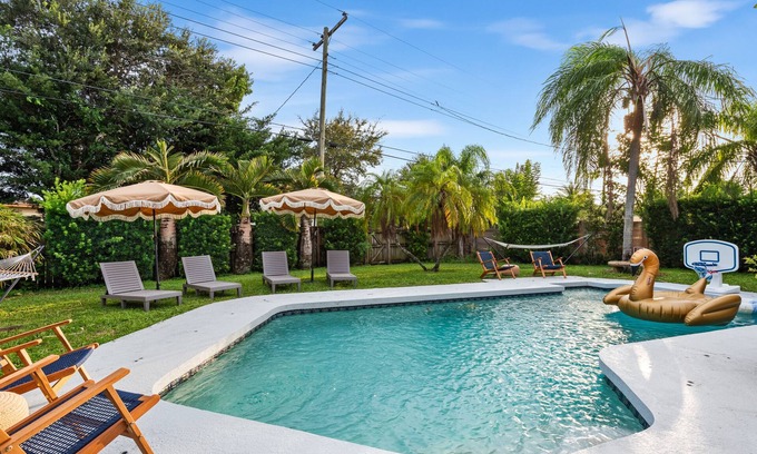 Hollywood Hills House | Centrally Located 4BD Oasis w/Pool & Movie Patio