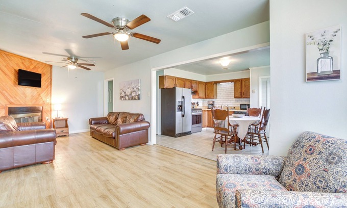 Gonzales House | Centrally Located Gonzales Home w/Yard!