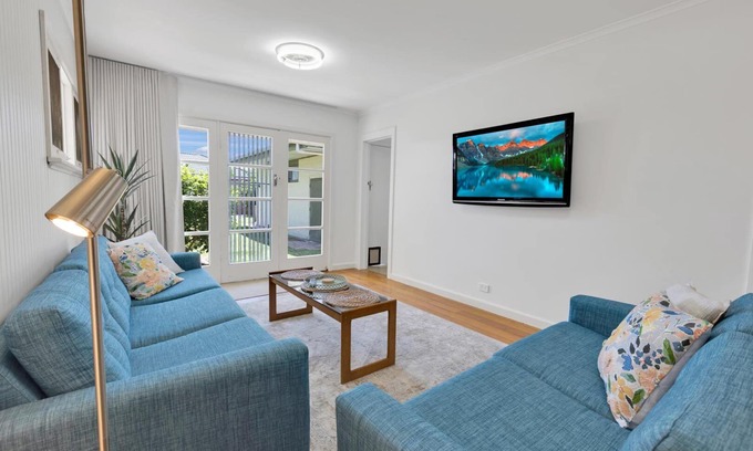 Bairnsdale House | Centrally Located within the Bairnsdale Golden Triangle