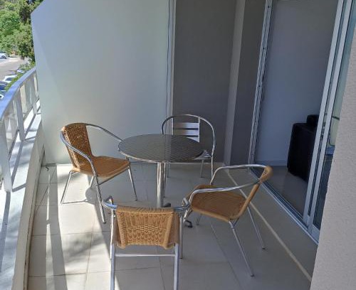 Aidy Grill Apartment | Cerca de la brava con buenos servicios