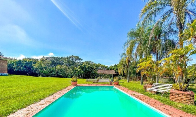 Holambra House | Chácara com piscina e churrasqueira em Holambra/SP