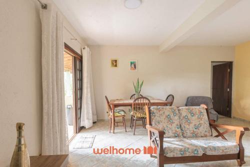 Batatuba House | Chácara em Piracaia com Piscina e Churrasqueira