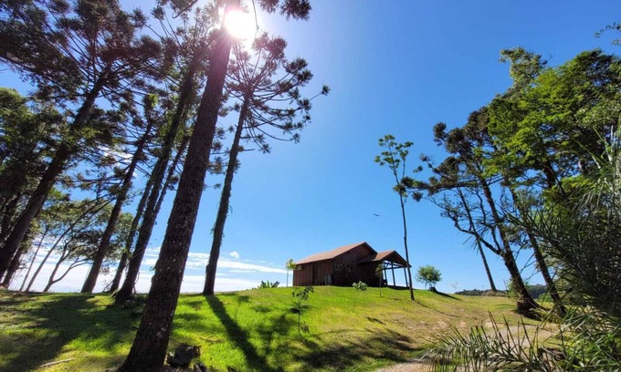 Pinto Bandeira Ski Chalet | Chalé com Linda Vista Para Vinhedo/vale das Antas