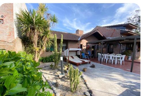 Punta Mogotes House | chalé, quincho y parque