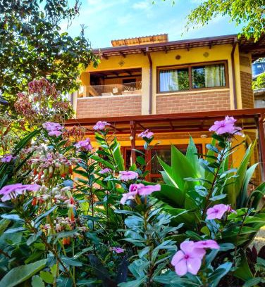 Alto Paraiso de Goias Ski Chalet | Chalé Sossego e Casa Flora